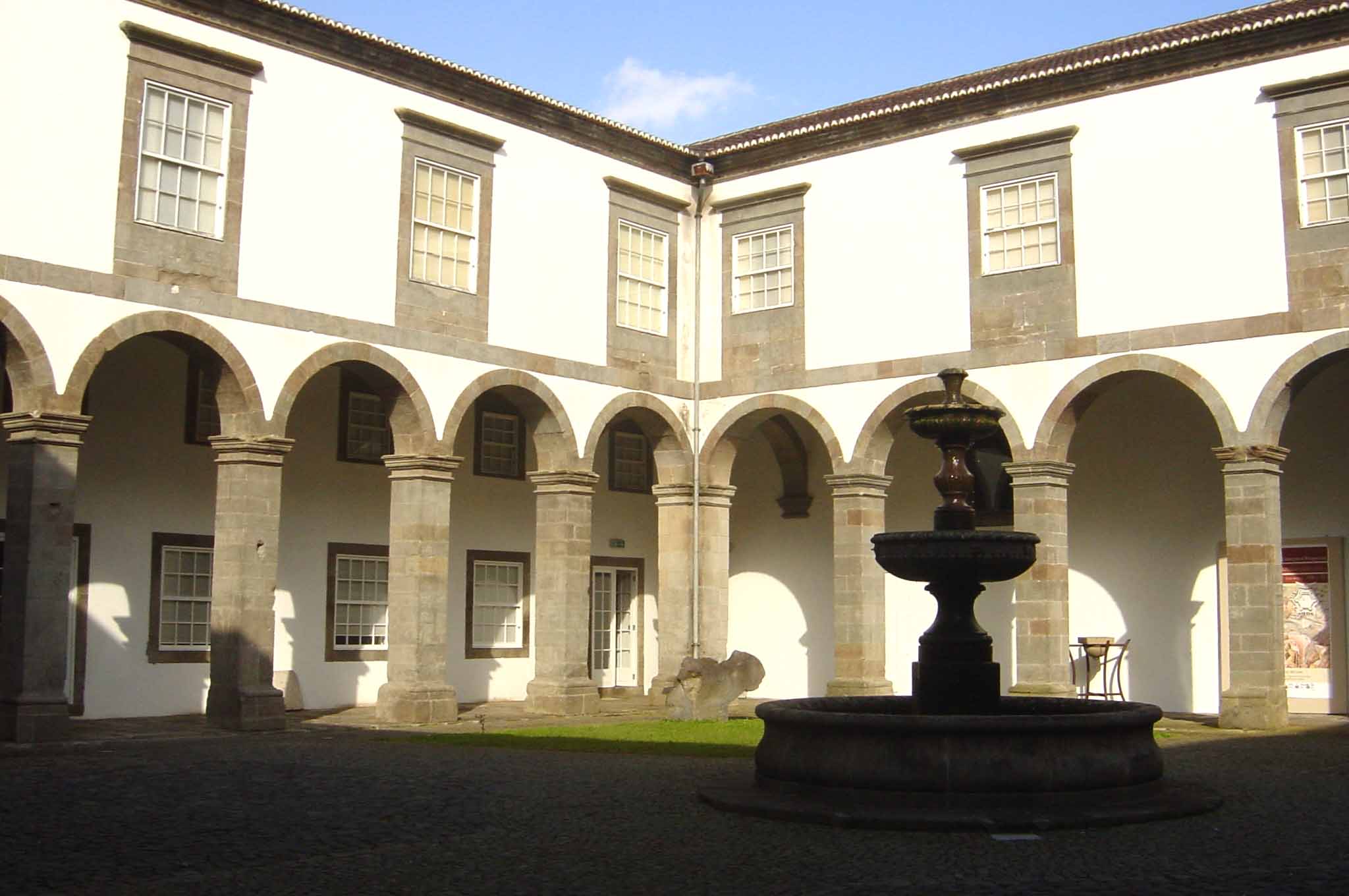 Igreja_de_São_Francisco_(Angra_do_Heroísmo)2